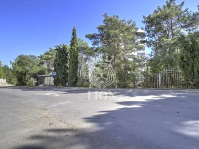 Коммерческая 45 м², Партенит — миниатюра 6