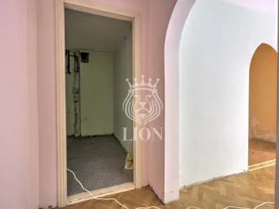 Коммерческая 45 м², Партенит — миниатюра 27