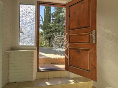 Коммерческая 45 м², Партенит — миниатюра 39
