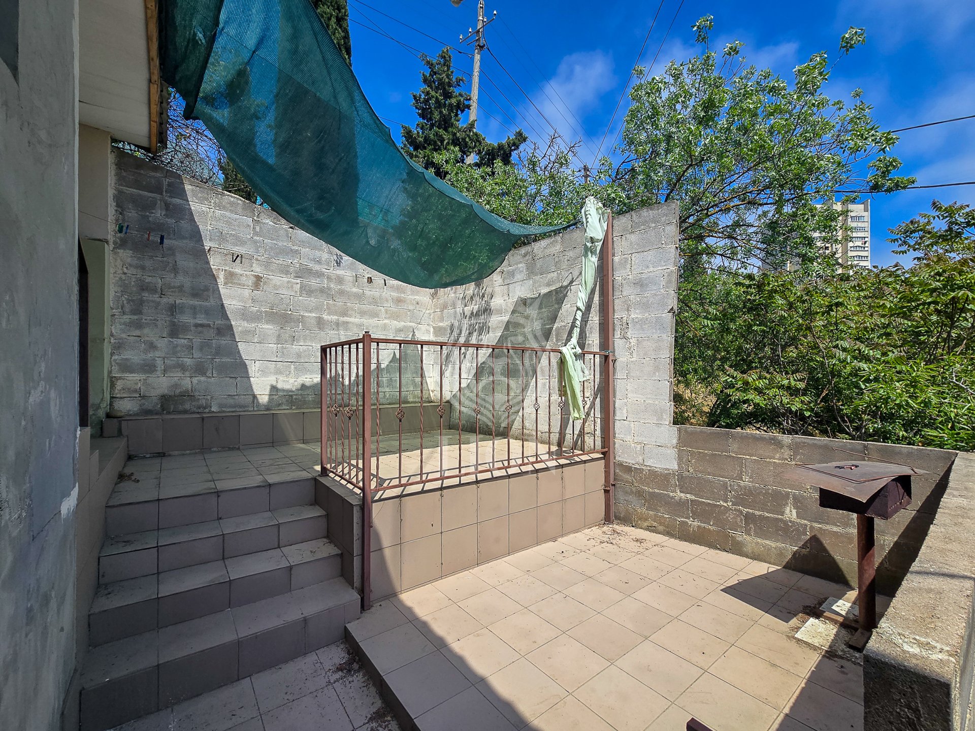 Гараж 44.6 м², Алушта — фото 6