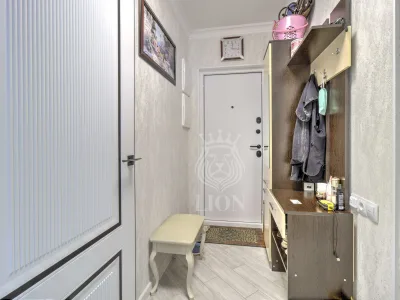 1-к квартира 36 м² 3/5 эт., Ялтинская — миниатюра 2