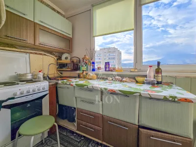 1-к квартира 37.5 м² 7/12 эт., Октябрьская — миниатюра 12